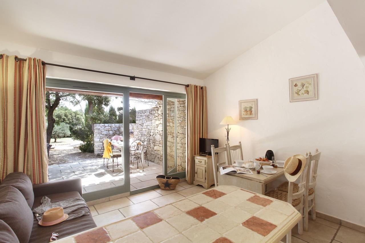 Residence Odalys La Bastide Des Chenes Gordes Ngoại thất bức ảnh